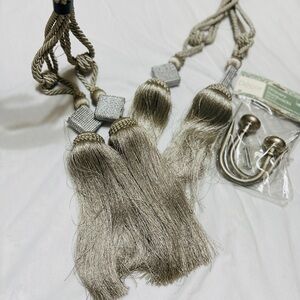 Decorative Tieback Set in champagne color